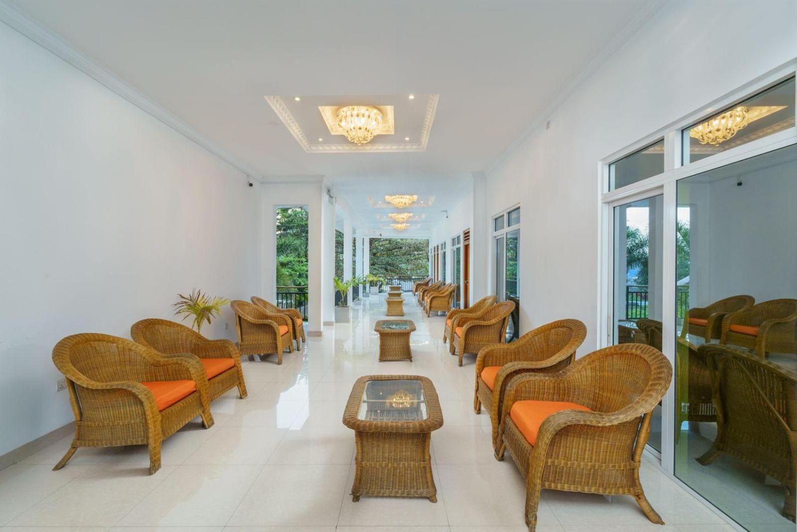 Hotel Travellers Nest Kandy Dış mekan fotoğraf