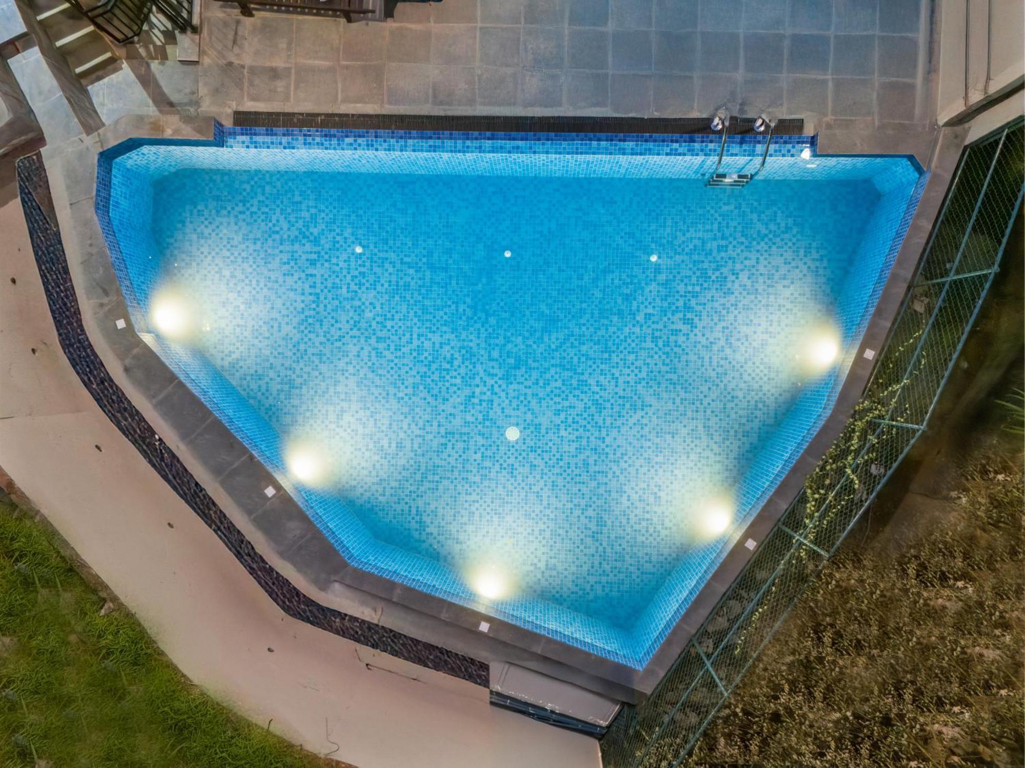 Hotel Travellers Nest Kandy Dış mekan fotoğraf